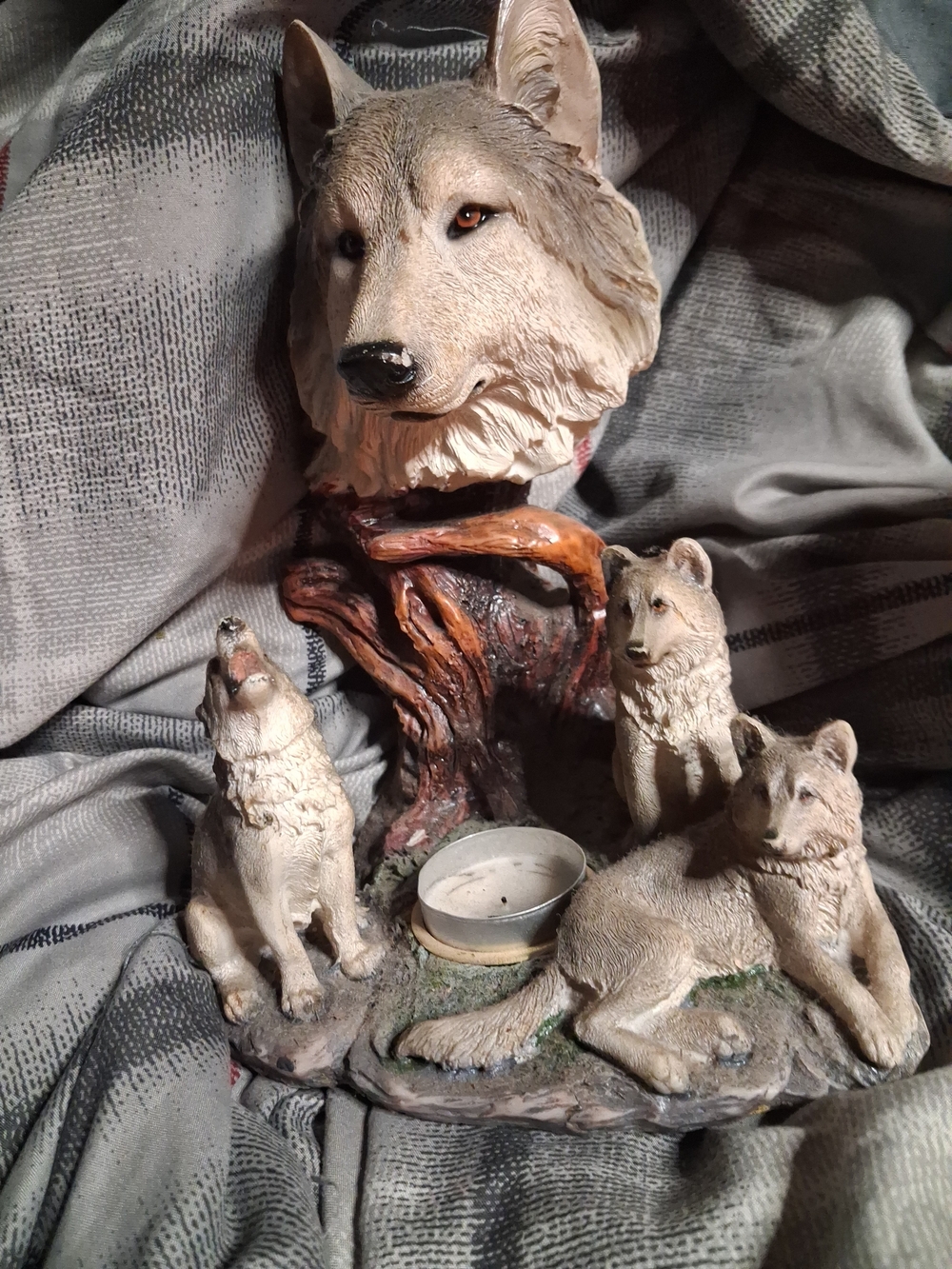 Wolf Family Tealight Candle Holder - Neutral Grey and Brown